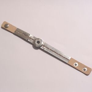 Silver‎ and Tan Mirrored Rhinestones Snap Charm Bracelet